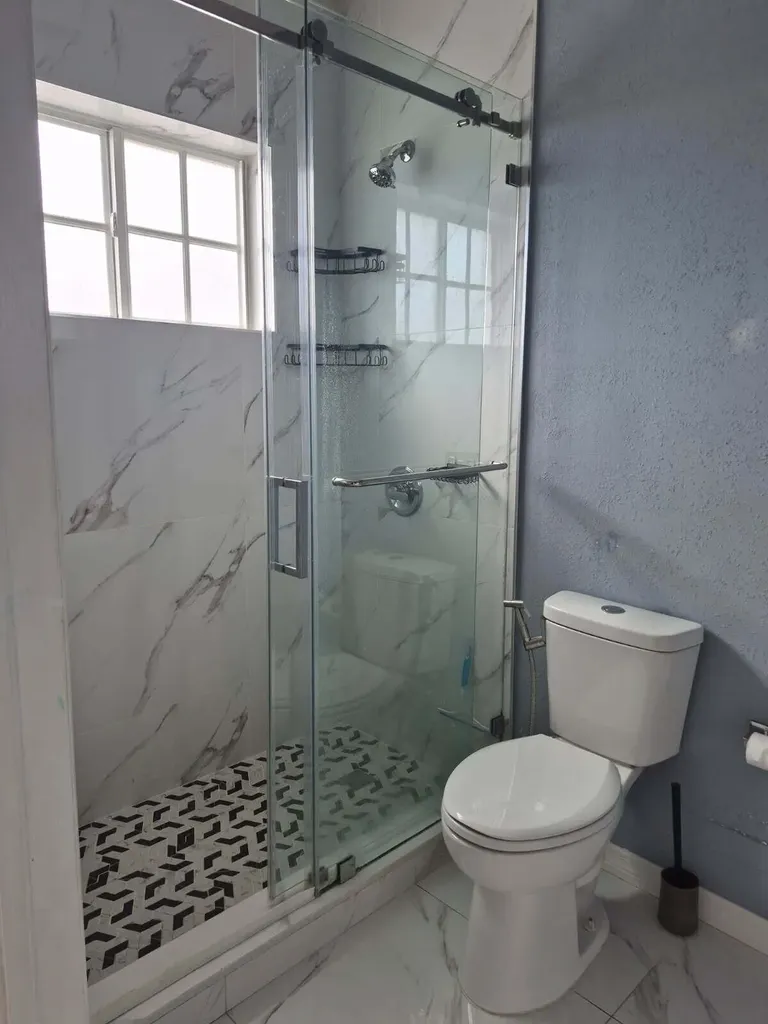 7211 NW 174th Terrace Hialeah FL 33015