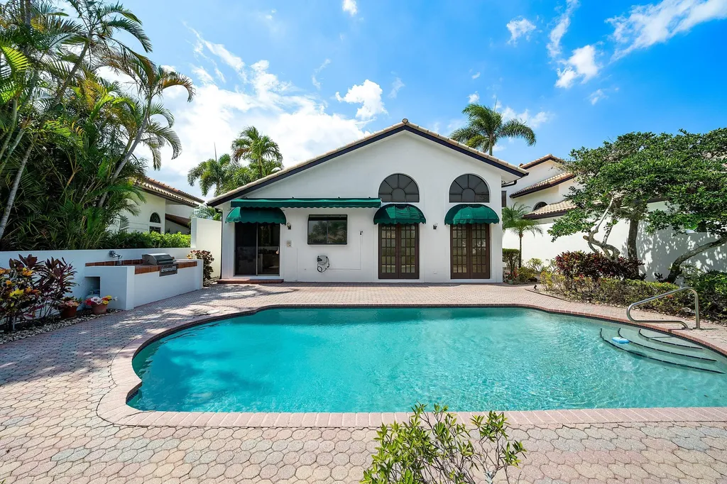 6495 Via Rosa Boca Raton FL 33433