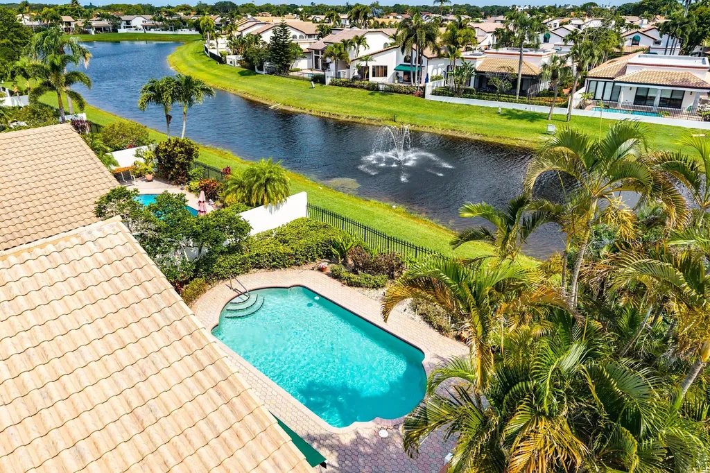 6495 Via Rosa Boca Raton FL 33433