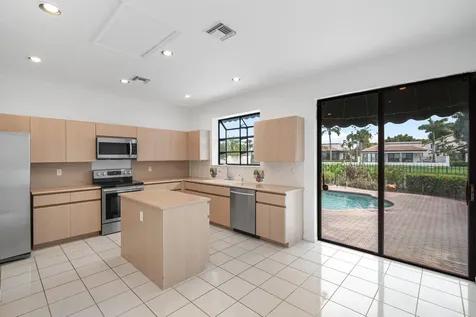 6495 Via Rosa Boca Raton FL 33433