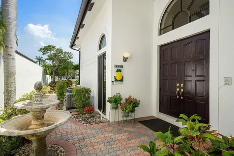 6495 Via Rosa Boca Raton FL 33433
