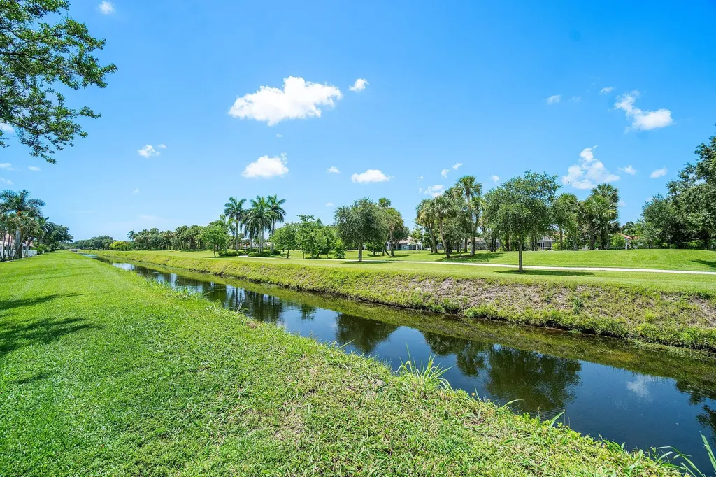 7766 Monarch Court Delray Beach FL 33446
