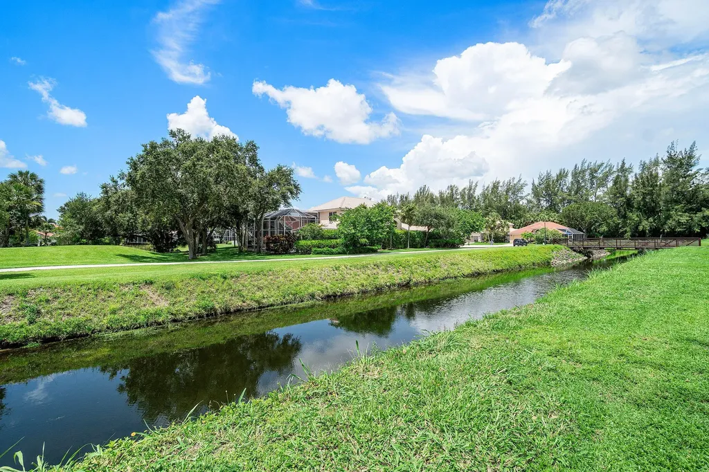 7766 Monarch Court Delray Beach FL 33446
