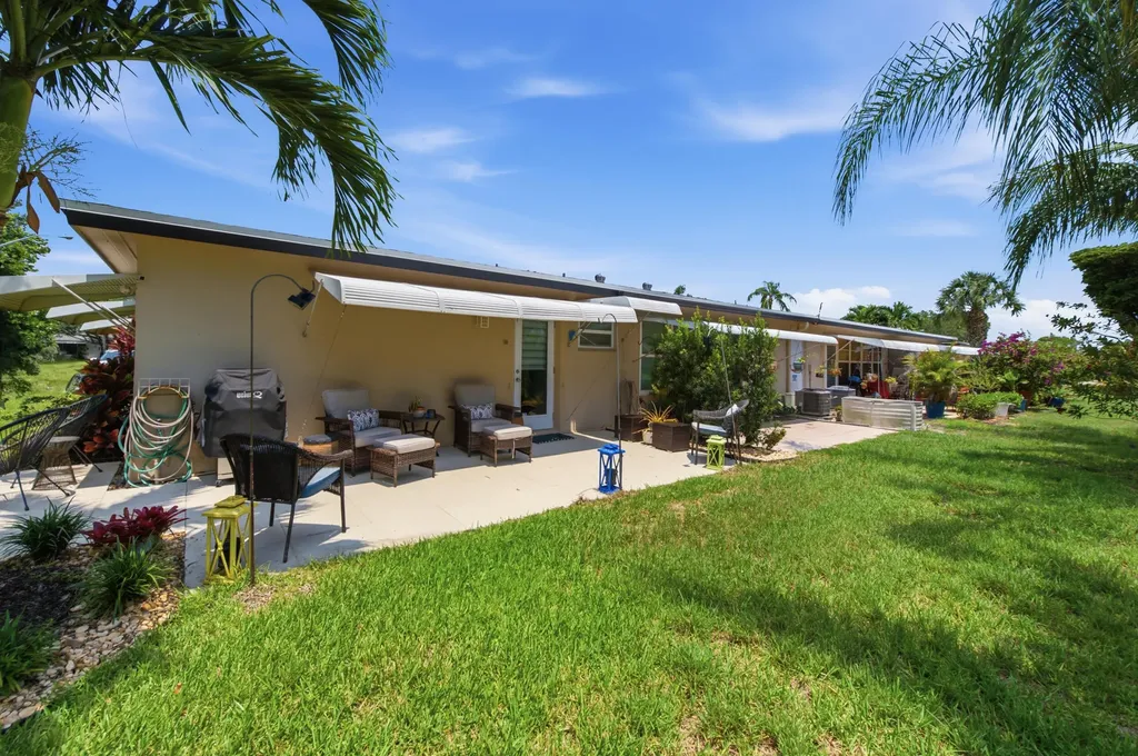 957 Circle Drive Delray Beach FL 33445