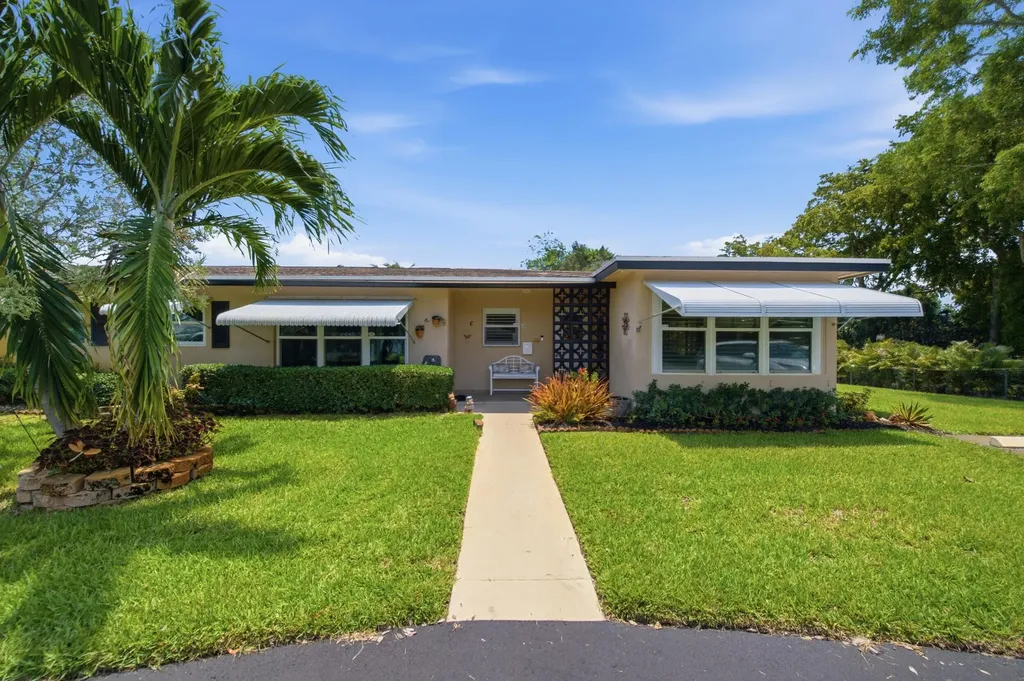 957 Circle Drive Delray Beach FL 33445
