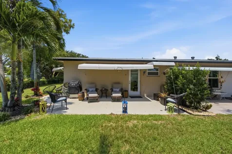 957 Circle Drive Delray Beach FL 33445