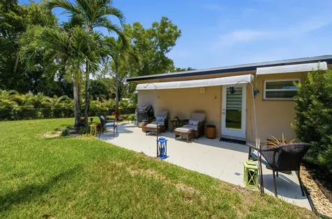 957 Circle Drive Delray Beach FL 33445