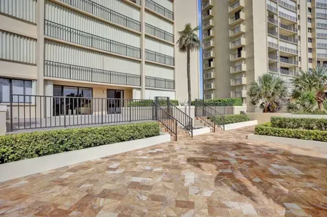 100 Ocean Trail Way Jupiter FL 33477