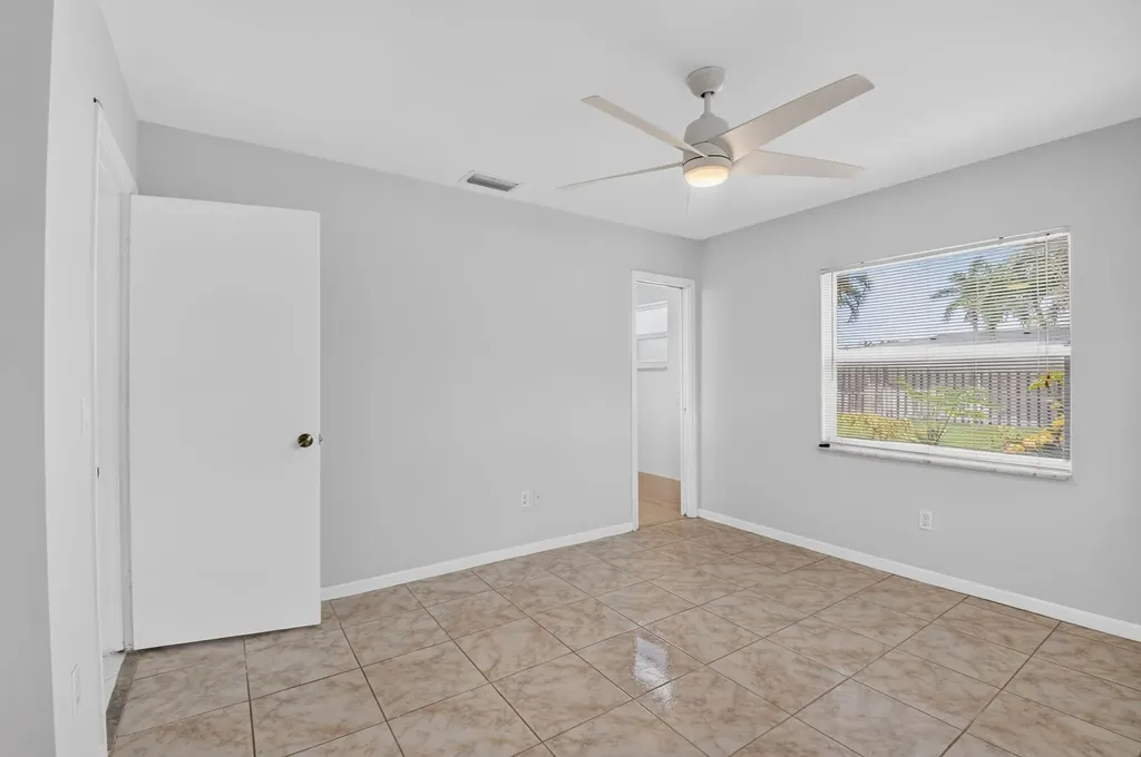 4599 Betelnut Street Boca Raton FL 33428