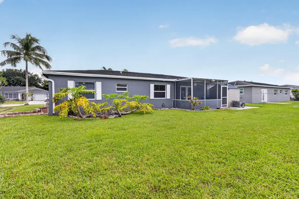 4599 Betelnut Street Boca Raton FL 33428