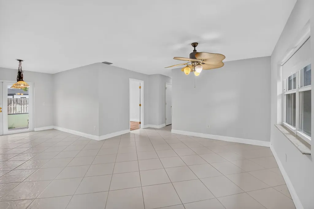 4599 Betelnut Street Boca Raton FL 33428
