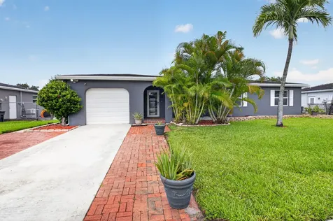 4599 Betelnut Street Boca Raton FL 33428
