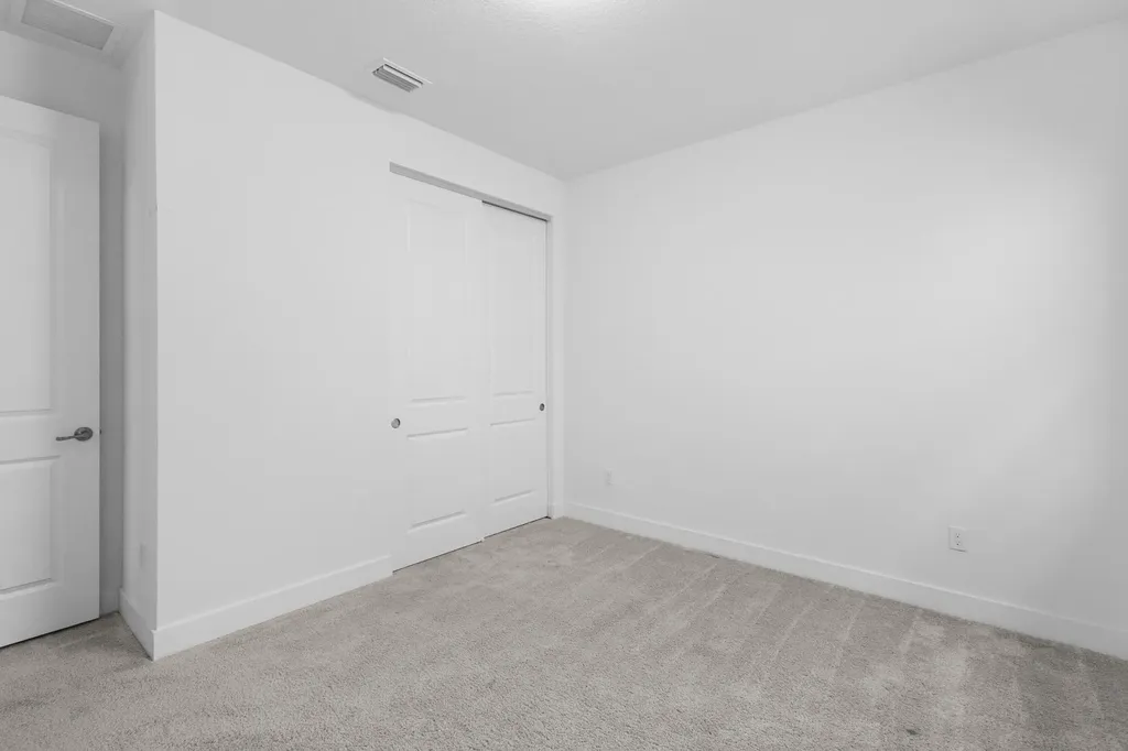 10646 SW Hensley Street Port St Lucie FL 34987