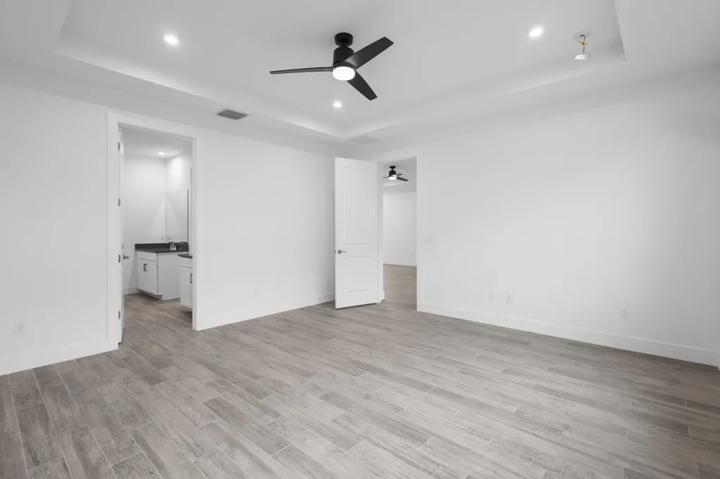 10646 SW Hensley Street Port St Lucie FL 34987