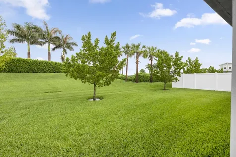 10646 SW Hensley Street Port St Lucie FL 34987