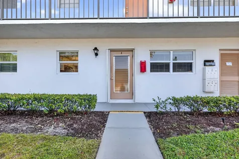 2950 SE Ocean Boulevard Stuart FL 34996