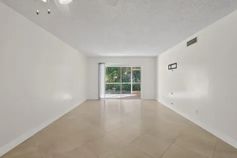 2950 SE Ocean Boulevard Stuart FL 34996