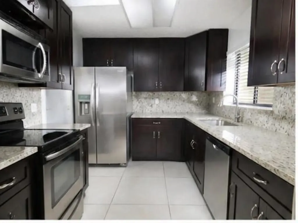 11442 NW 45th Street Coral Springs FL 33065
