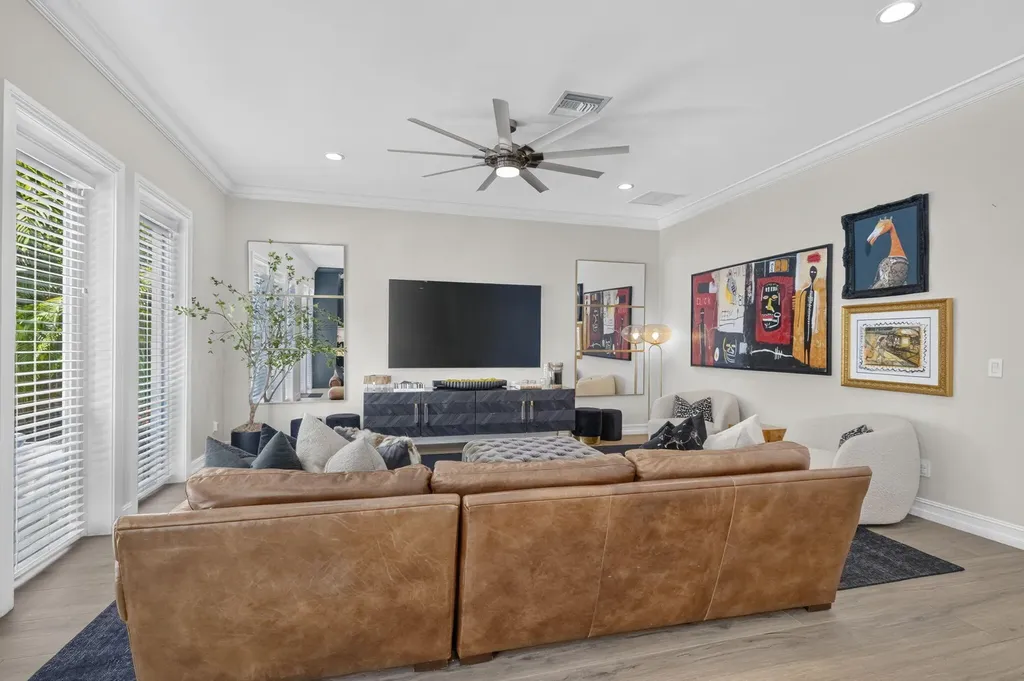 2021 SW 14th Terrace Fort Lauderdale FL 33315