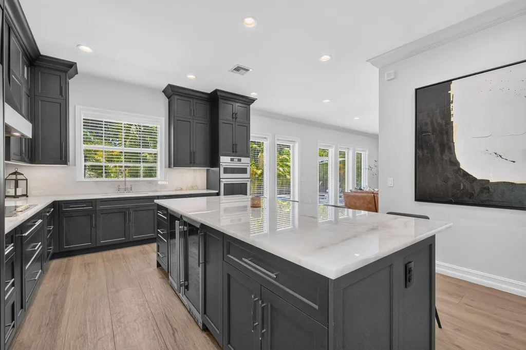 2021 SW 14th Terrace Fort Lauderdale FL 33315