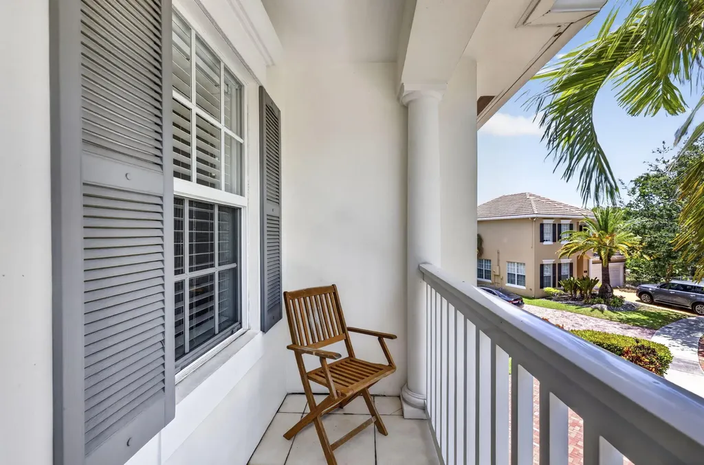 2021 SW 14th Terrace Fort Lauderdale FL 33315