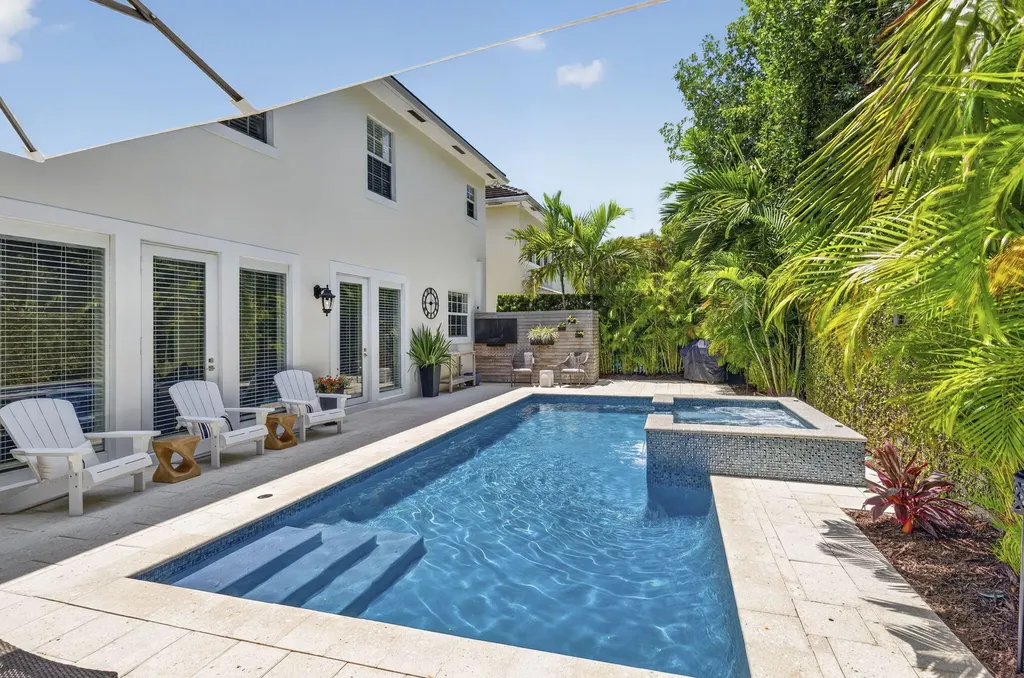2021 SW 14th Terrace Fort Lauderdale FL 33315