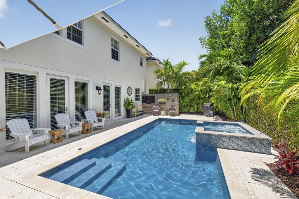 2021 SW 14th Terrace Fort Lauderdale FL 33315