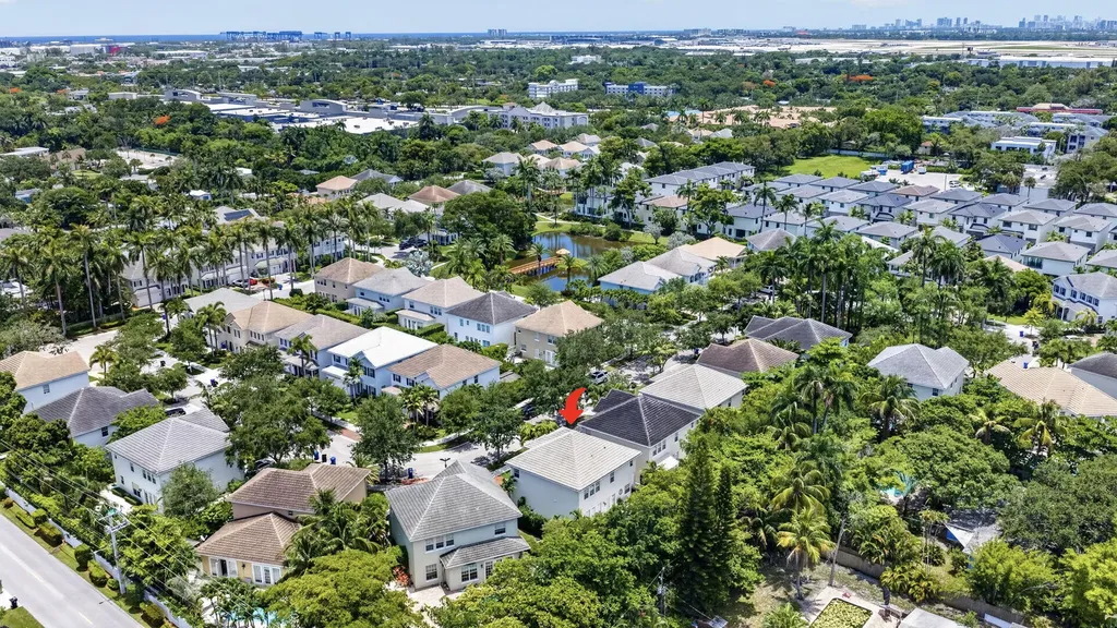 2021 SW 14th Terrace Fort Lauderdale FL 33315