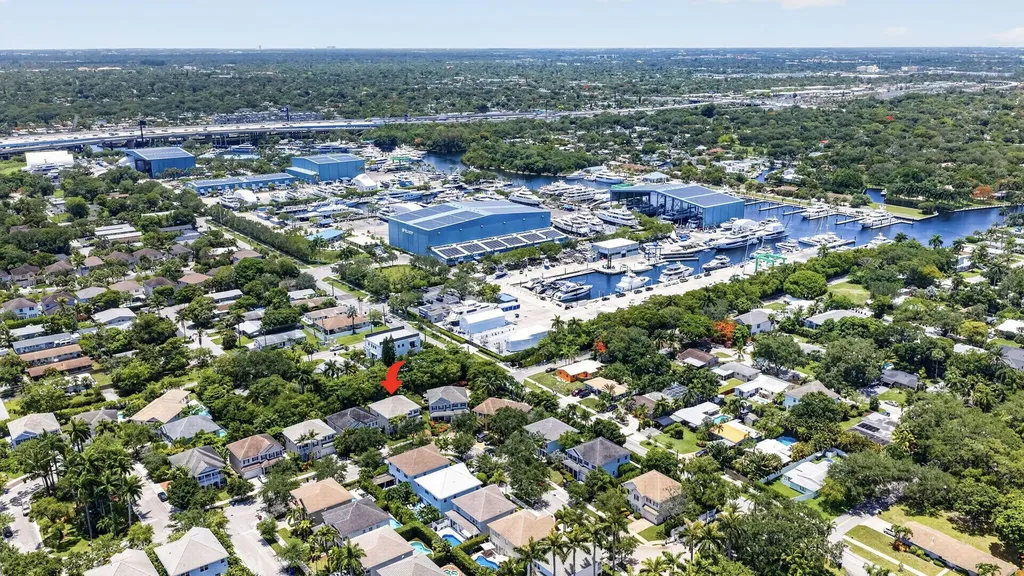 2021 SW 14th Terrace Fort Lauderdale FL 33315