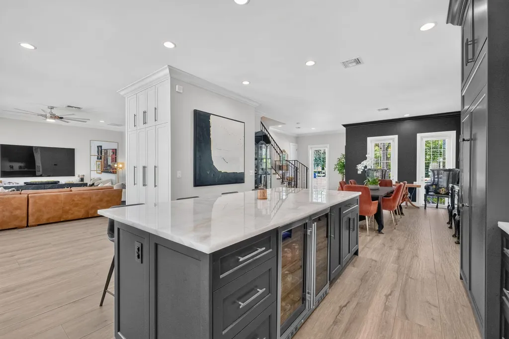 2021 SW 14th Terrace Fort Lauderdale FL 33315
