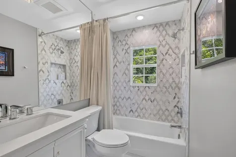 2021 SW 14th Terrace Fort Lauderdale FL 33315