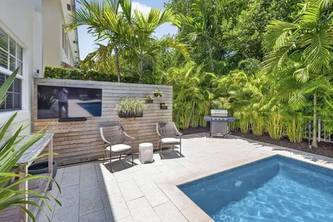 2021 SW 14th Terrace Fort Lauderdale FL 33315