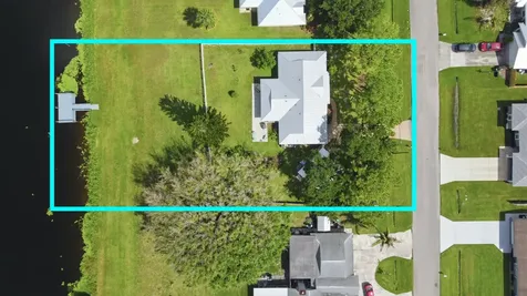 548 SW Aster Road Port St Lucie FL 34953
