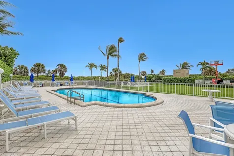 125 S Ocean Avenue Palm Beach Shores FL 33404