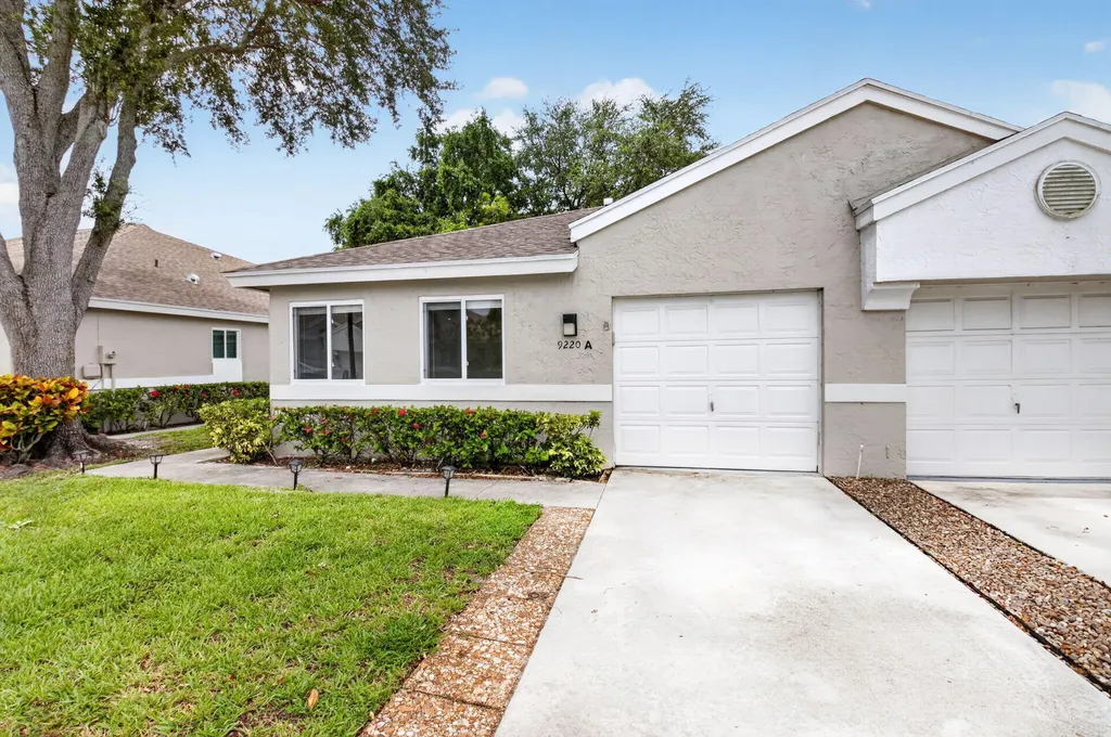 9220 A Vineland Court Boca Raton FL 33496