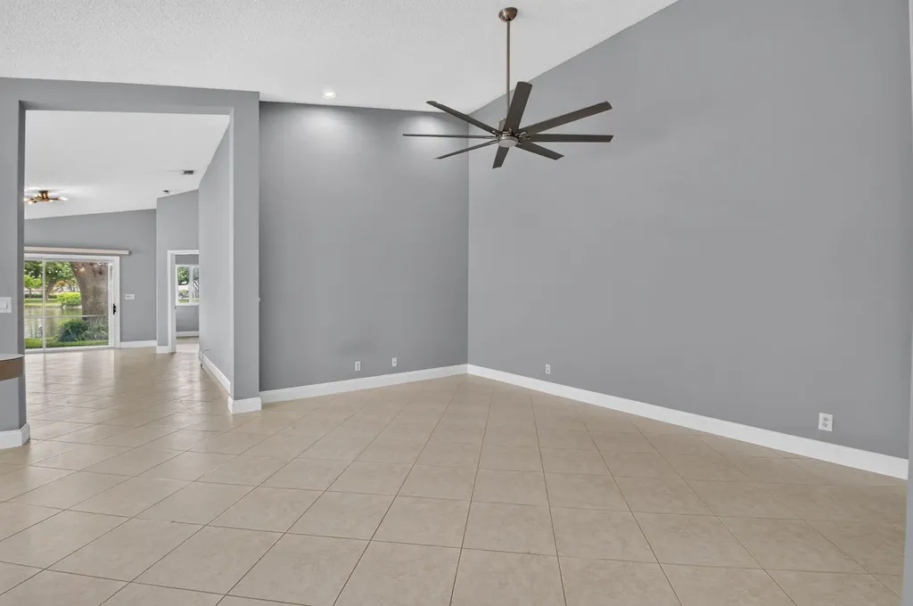 9220 A Vineland Court Boca Raton FL 33496