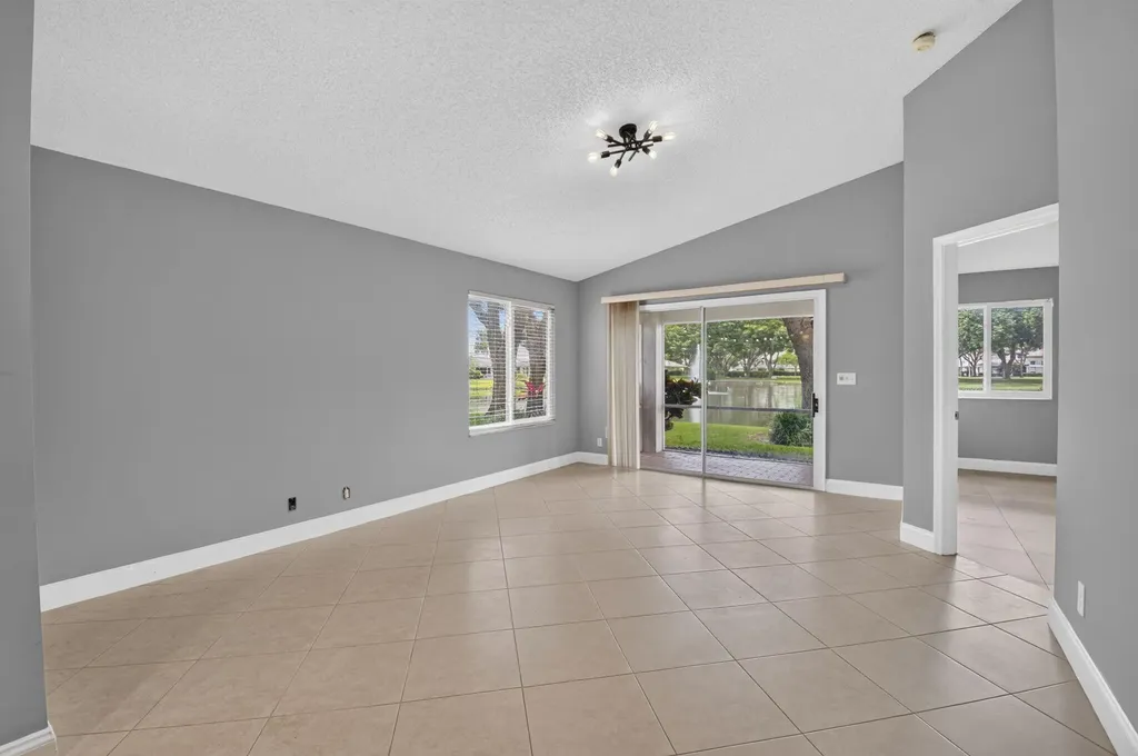 9220 A Vineland Court Boca Raton FL 33496