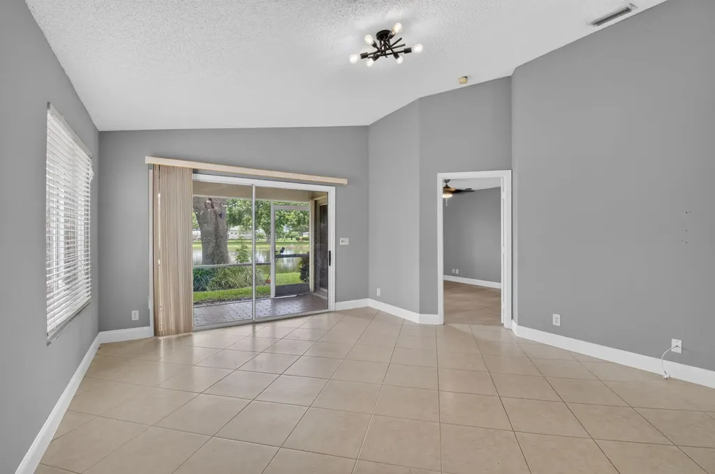 9220 A Vineland Court Boca Raton FL 33496