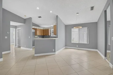 9220 A Vineland Court Boca Raton FL 33496