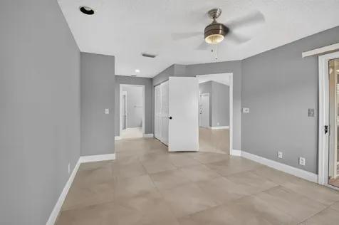 9220 A Vineland Court Boca Raton FL 33496