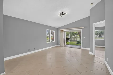 9220 A Vineland Court Boca Raton FL 33496