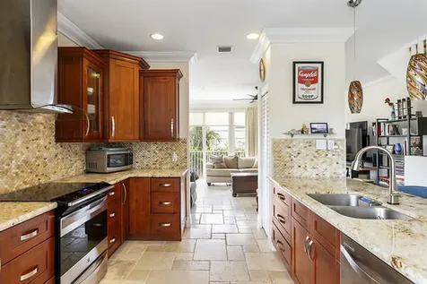 2725 NE 8th Avenue Wilton Manors FL 33334