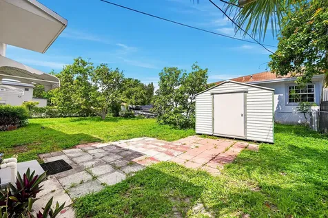 1716 N 25th Avenue Hollywood FL 33020