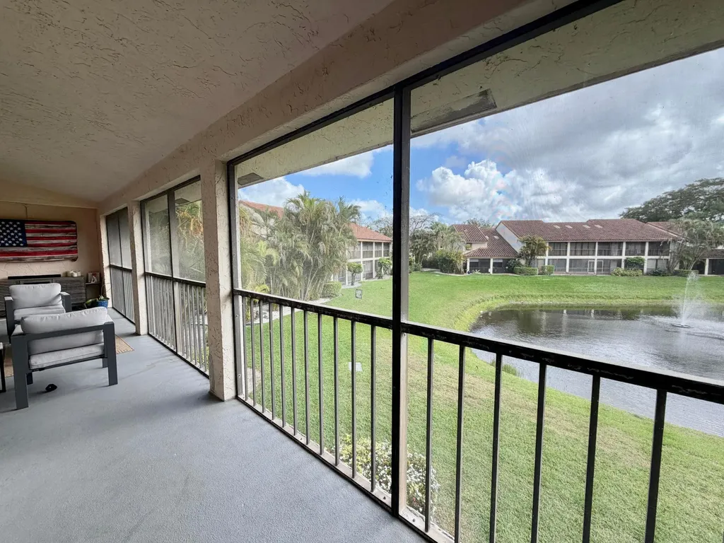 7935 La Mirada Drive Boca Raton FL 33433