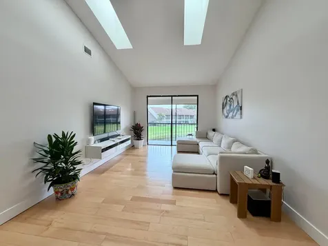 7935 La Mirada Drive Boca Raton FL 33433