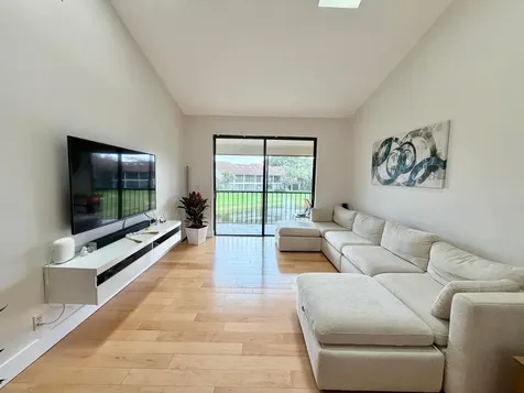 7935 La Mirada Drive Boca Raton FL 33433