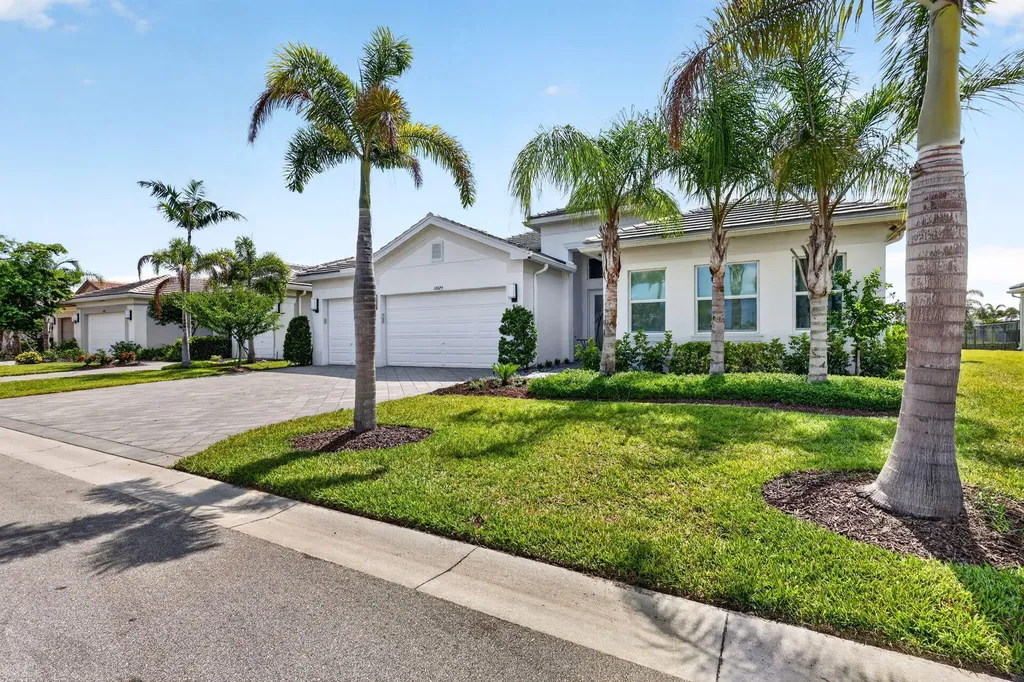 12029 SW Water Lily Terrace Port St Lucie FL 34987
