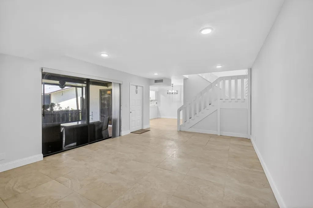 717 NW 29th Avenue Delray Beach FL 33445