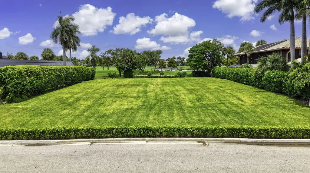 1845 Royal Palm Way Boca Raton FL 33432