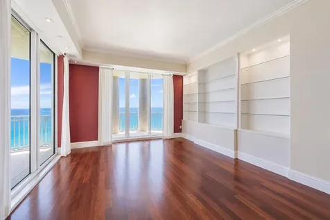 5310 N Ocean Drive Singer Island FL 33404